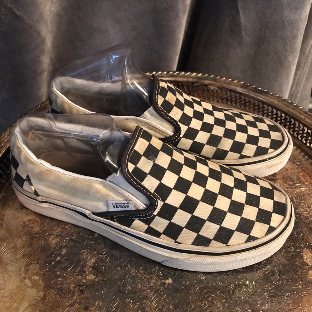 Cream and black checkered vans slide ons
